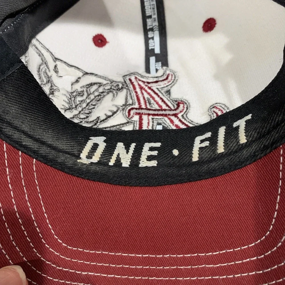 Vtg Rare‎ Top Of The World Alabama Crimson Tide Elephant Logo cap Gray Flex Fit